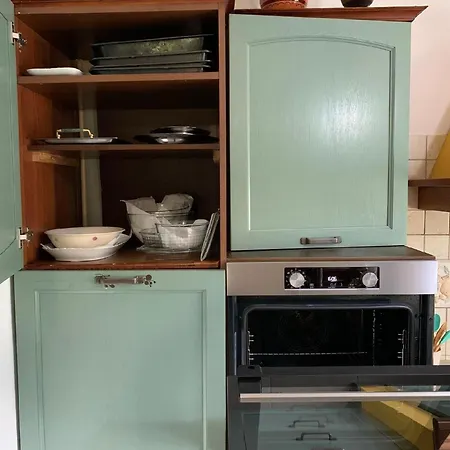 Daire Grosse In Mit Offenem Kamin